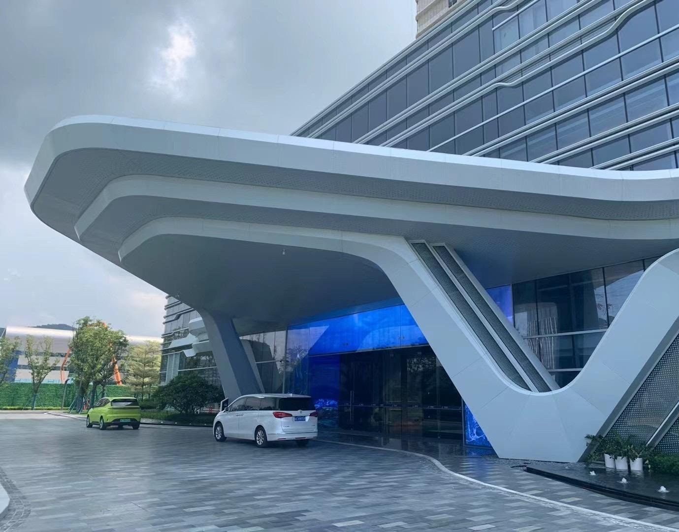 珠海保税区南航大酒店外立面大屋檐实景